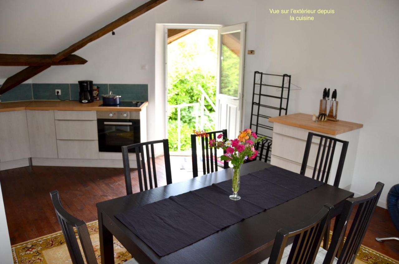 Appartement Charmant Orgnac-Sur-Vezere Avec Jardin Et Parking Exterior foto